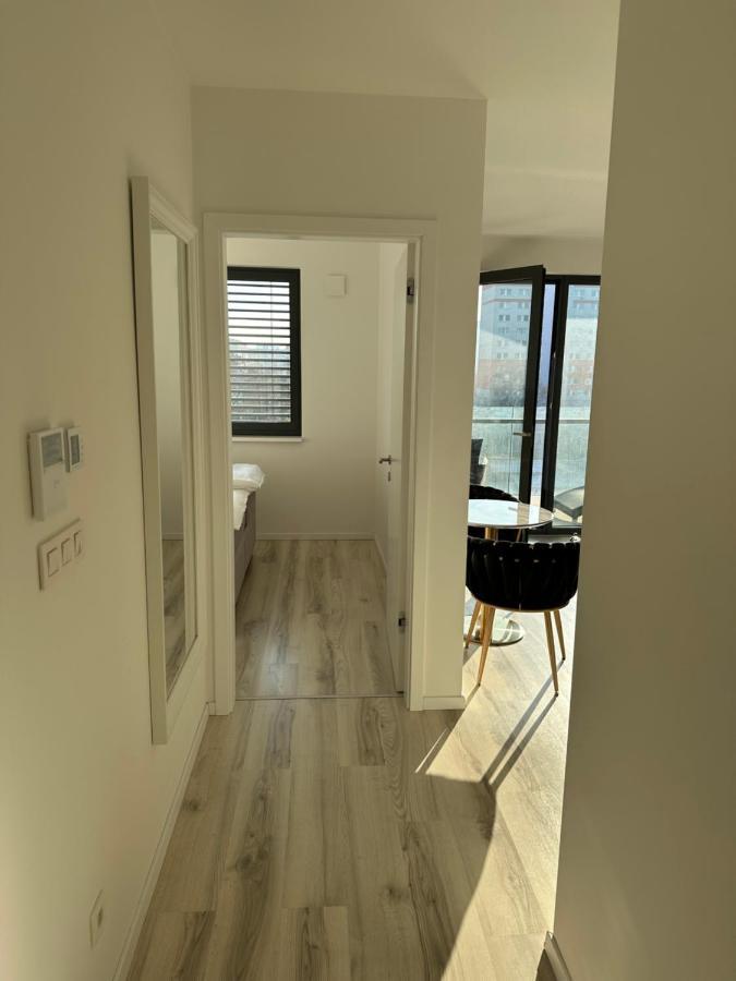 Ein Park Apartment With Free Parking Bratislava Exterior foto